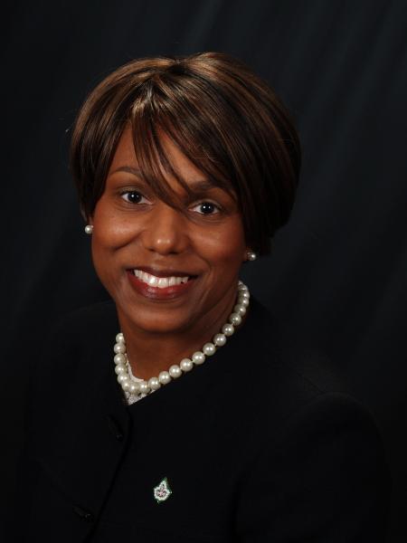 Cassaundra Edwards - 2014 College of Engineering Distinquished BAE Alumni Cassaundra Edwards - 2014 College of Engineering Distinquished BAE Alumni