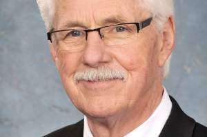 Booher named outstanding 4-H alumnus