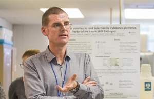 Lukasz Stelinski Awarded the 2026 Department of Entomology Distinguished Alumnus Award