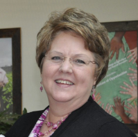 Headshot of Julie Chapin.