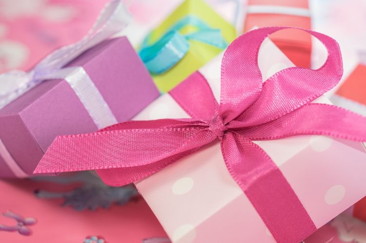 Gift boxes with bows.