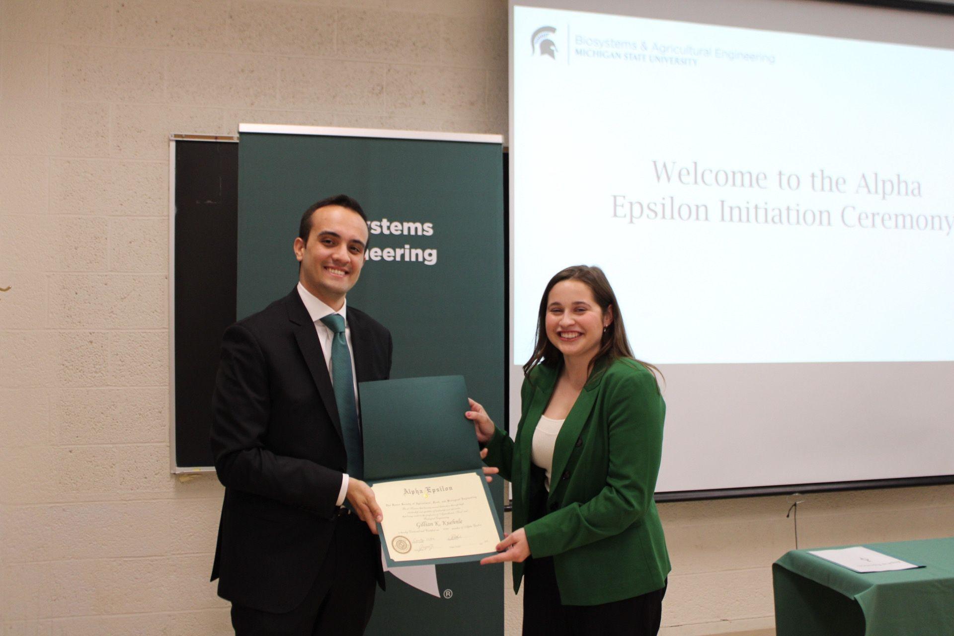 Felipe Rodrigues Picchi and Gillian Kuehnle